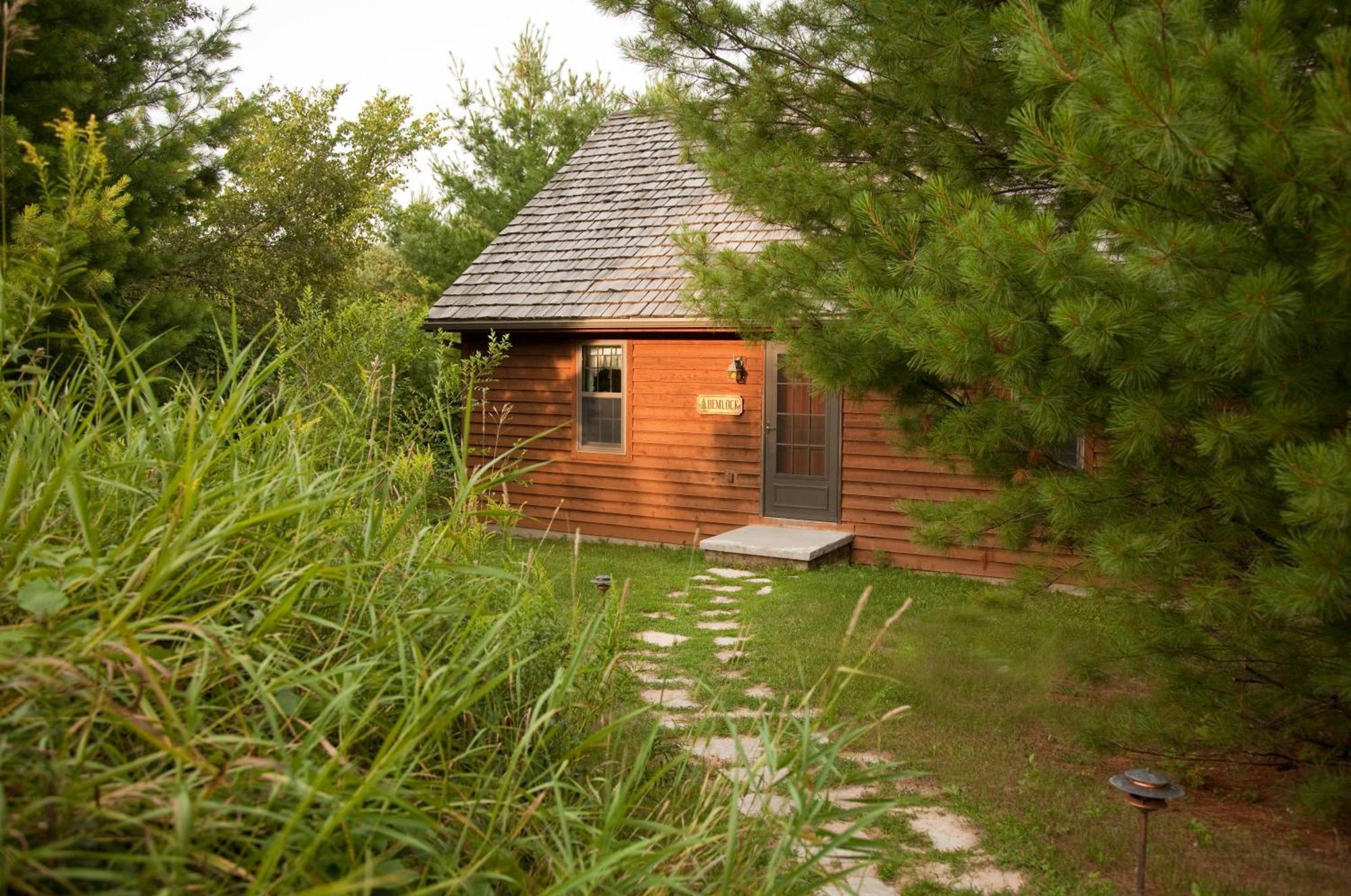 ستورغون باي Chanticleer Cabins الغرفة الصورة